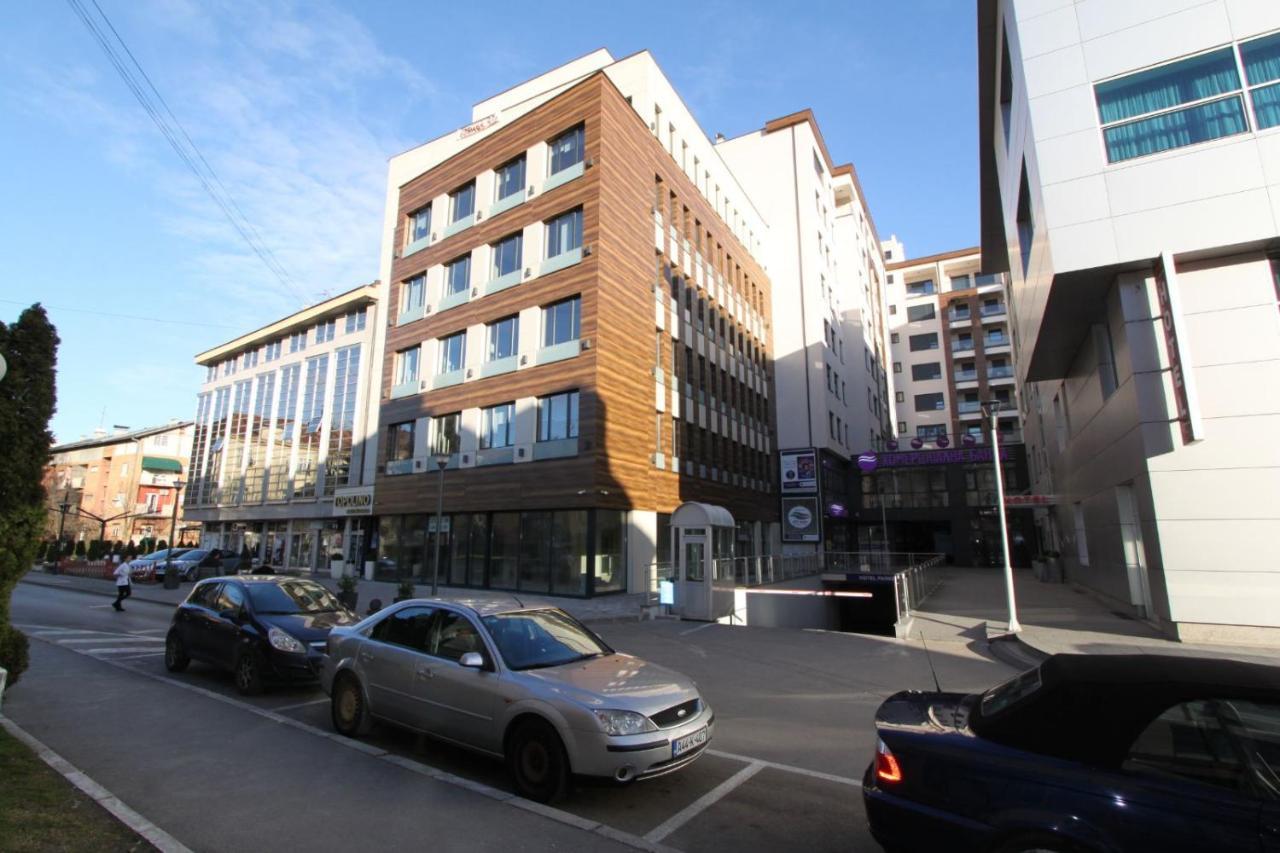 Downtown Apartment Banja Luka Luaran gambar